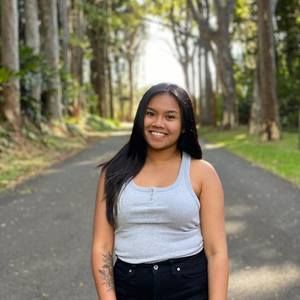 Meet your Posher, Cathy mae